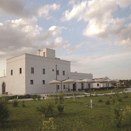 Hotel Saraceno Al Faro Taranto Bagian luar foto