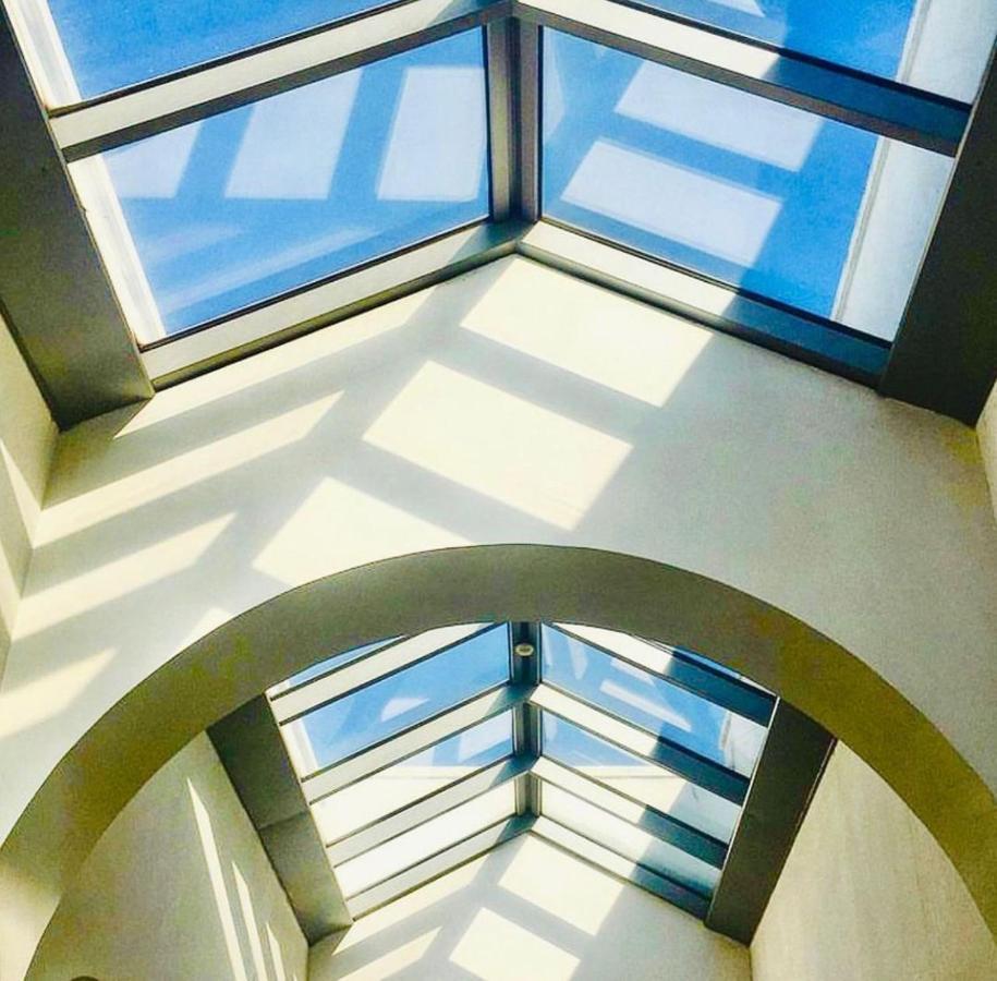 Hotel Saraceno Al Faro Taranto Bagian luar foto